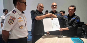 Audiensi Demo Ojol Purwokerto: DPRD dan Pemkab Banyumas Teken Petisi Dukung RUU Transportasi Online