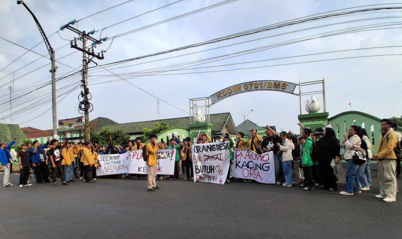 Aliansi Mahasiswa Banyumas Sambangi Polresta hingga Kodim, Suarakan 3 Tuntutan Reformasi