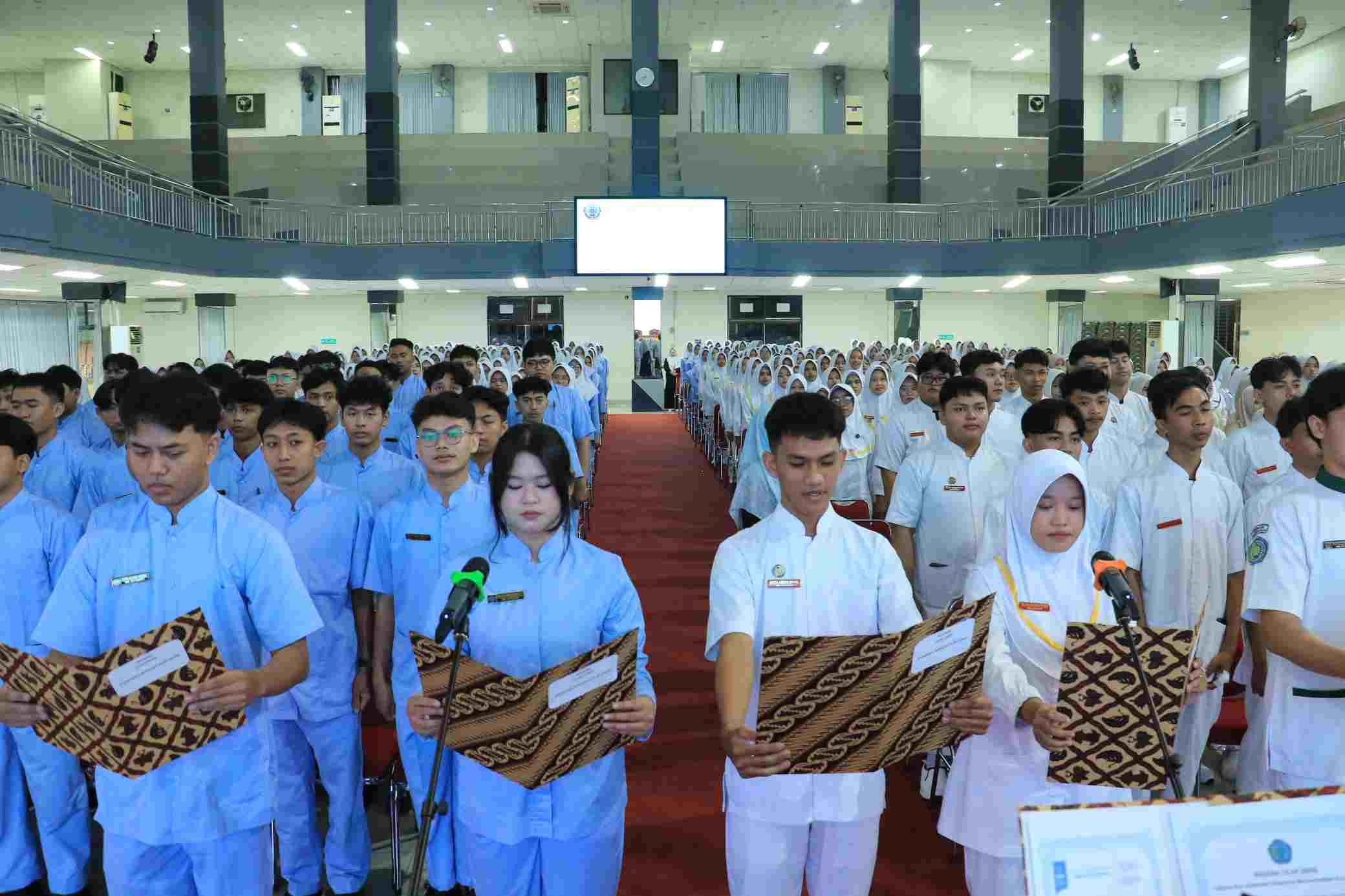 516 Mahasiswa FIKES UMP Ikuti Ucap Janji, Siap Terjun ke Praktik Kesehatan