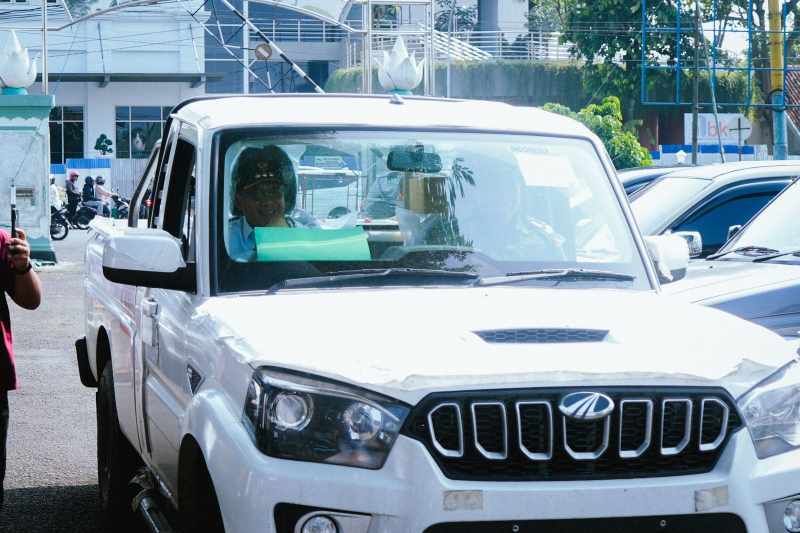 Setelah 30 Truk, Pemkab Banyumas Kembali Salurkan Bantuan Pickup Mahindra untuk Koperasi Desa