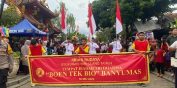 Rayakan 200 Tahun Tanah Umat, Klenteng Boen Tek Bio Banyumas Gelar Kirab Budaya Dihadiri Ribuan Penonton