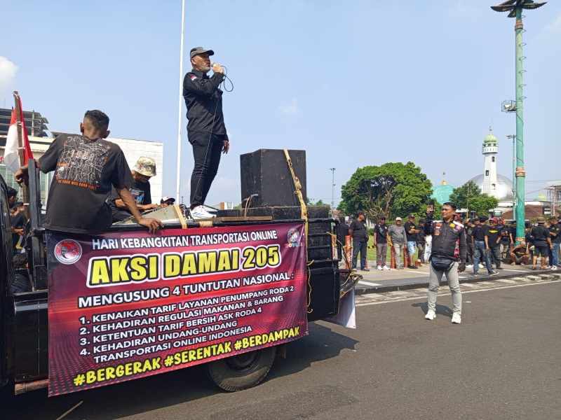 Demo Ojol Purwokerto Hari Ini: Desak UU Transportasi Online dan Hapus Opsen Pajak