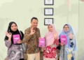 Magang di SMK, 3 Mahasiswi UMP Abadikan Pengalaman Jadi Buku Inspiratif