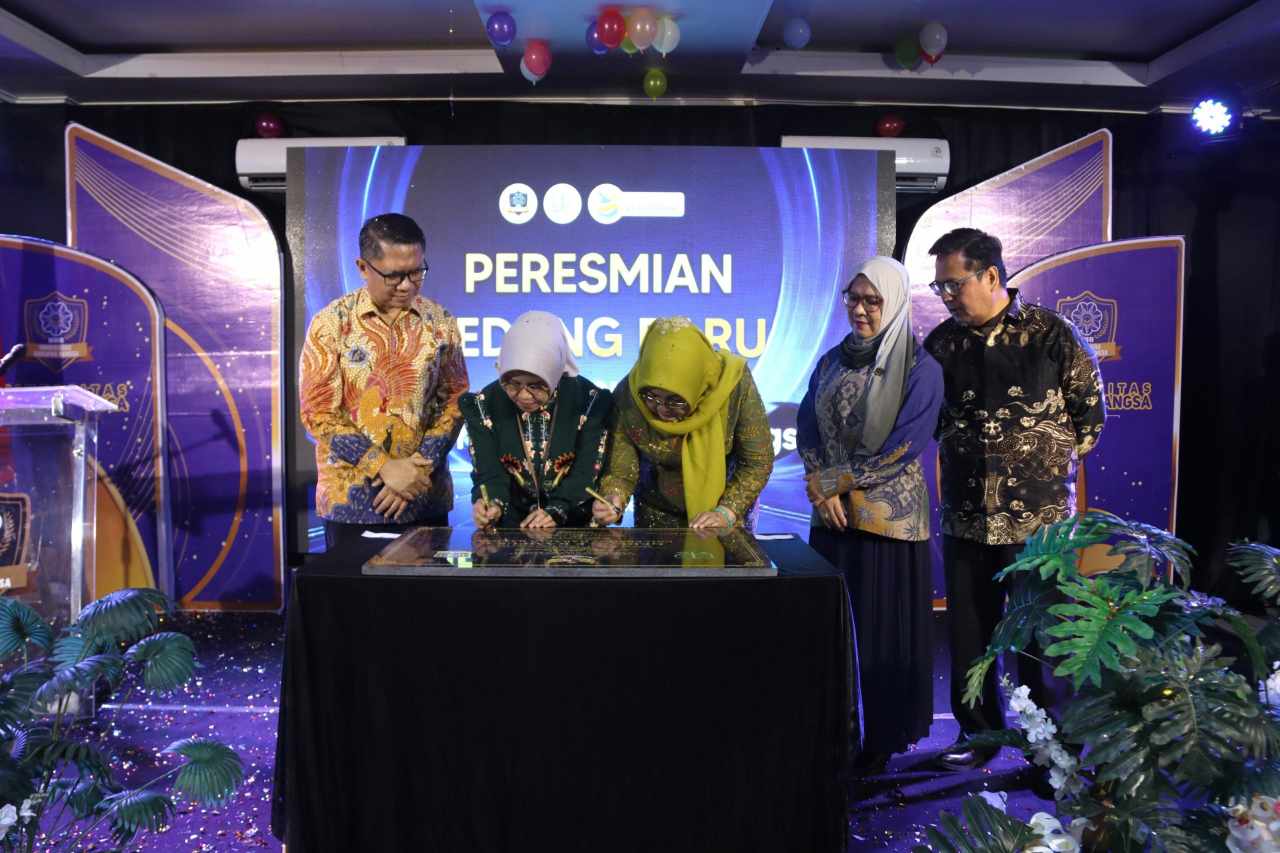 Wabup Banyumas Resmikan Gedung Baru UHB dan 3 Prodi: Bisnis Digital hingga Robotika