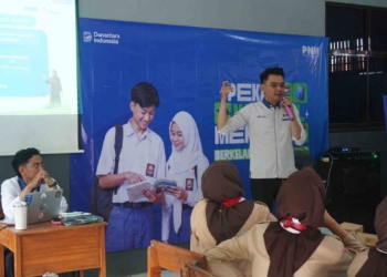 PNM Purwokerto Hadirkan Program “Mengajar BERKELANA” di SMK N 1 Tonjong, Bekali Siswa dengan Jiwa Kewirausahaan dan Literasi Kesehatan
