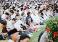 Ribuan Warga Laksanakan Salat Idul Adha di Alun‑alun Purwokerto