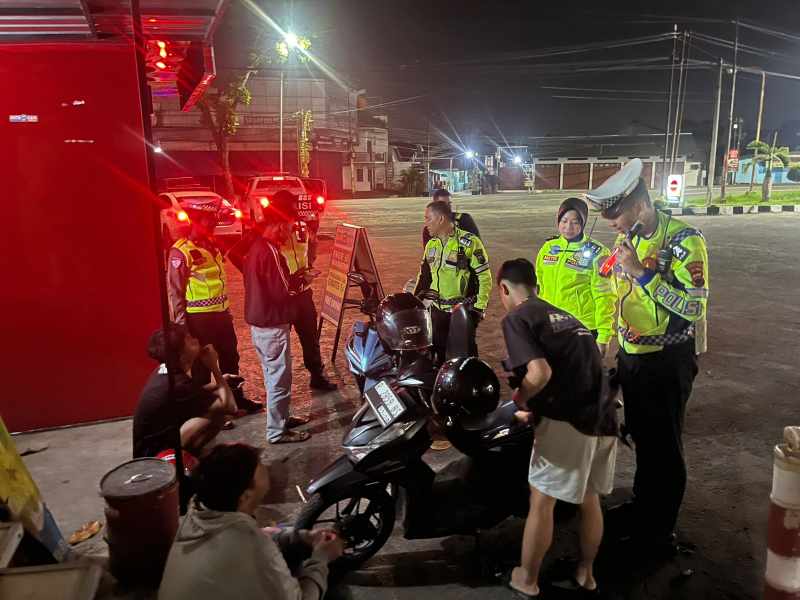 Patroli Malam di Purwokerto, Polresta Banyumas Bekuk 4 Pelanggar di Jalan Gatot Subroto hingga Soedirman
