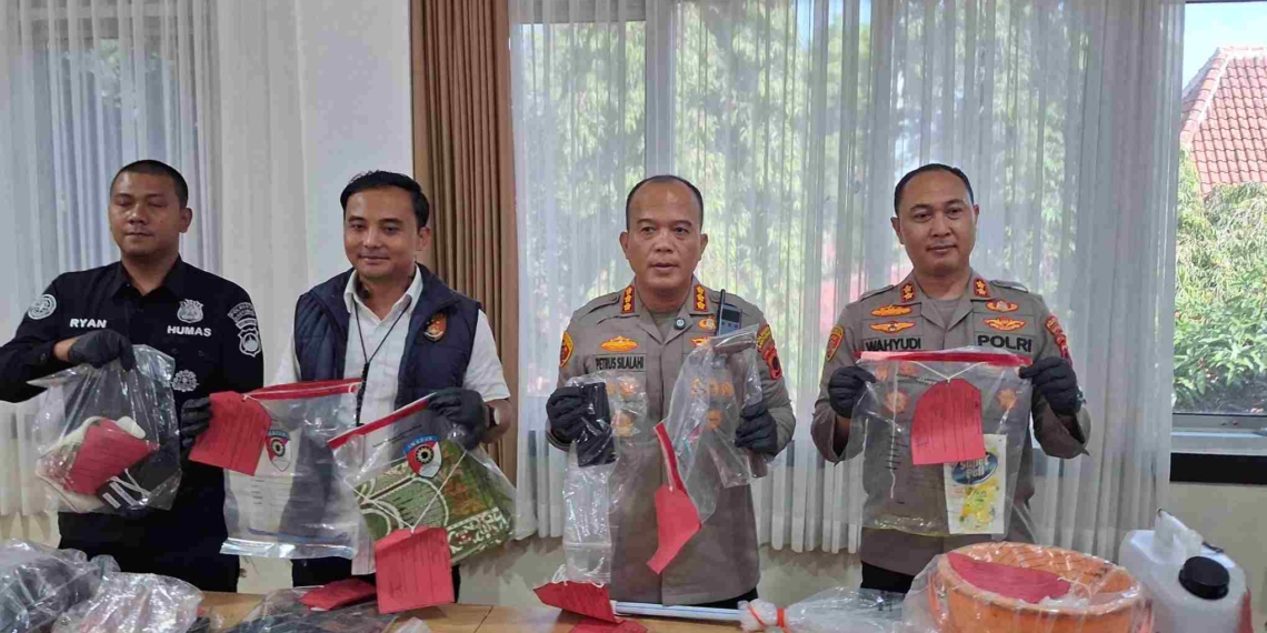 Kronologi Mengerikan di Patikraja: Cucu Bunuh Nenek dengan Palu, Lalu Habisi Selingkuhan Demi Kuasai Harta