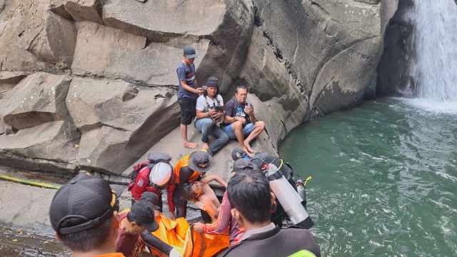 Korban Tenggelam di Curug Rambukasang Ditemukan Meninggal Dunia