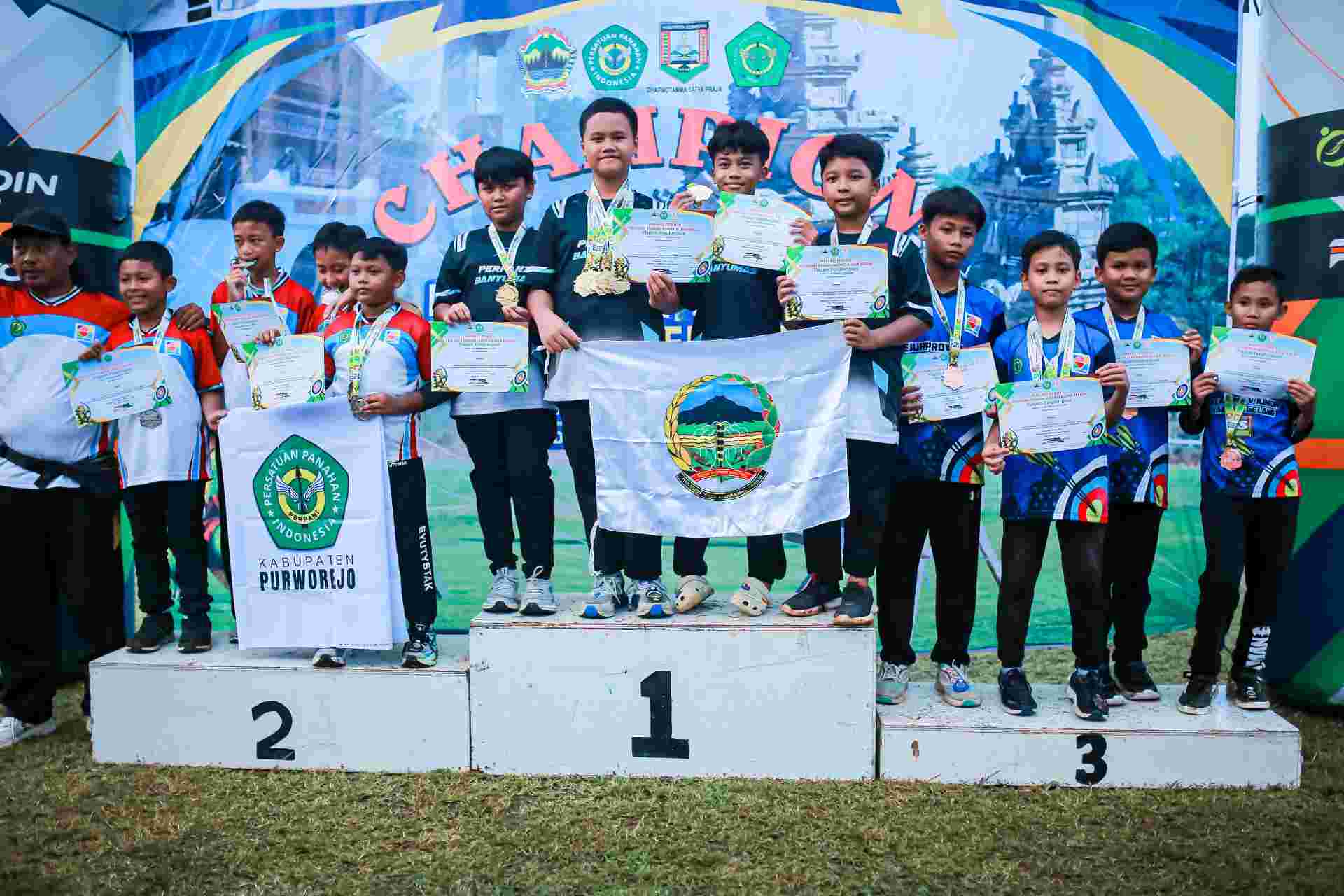 Juara Umum Kejurprov Panahan Jateng 2026, Banyumas Loloskan 8 Atlet ke Kejurnas Kudus