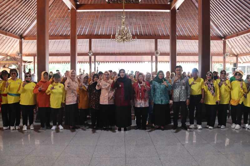 Wabup Lintarti Buka Gerakan Lansia Sehat: “Lansia Bukan Beban, Tapi Aset Bangsa”
