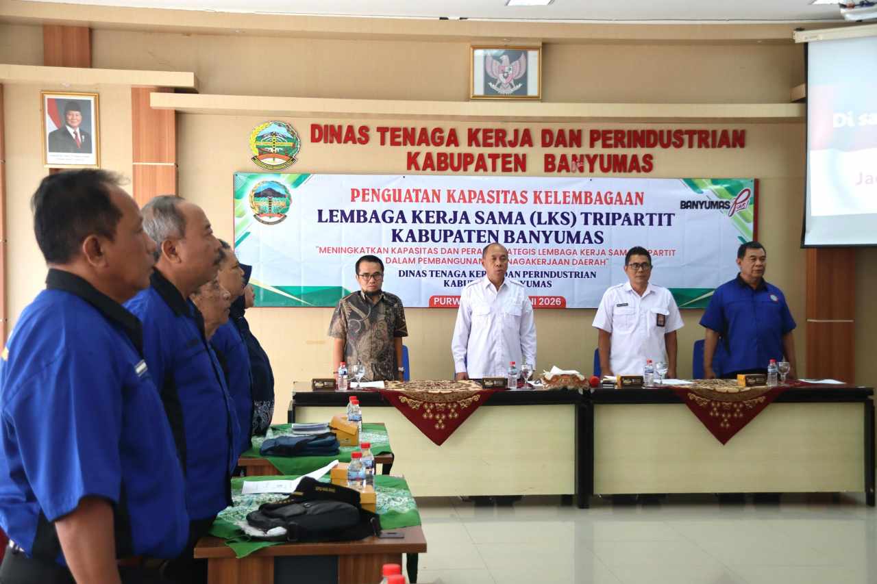 Perkuat Sinergi Pekerja-Pengusaha, Bupati Banyumas Resmi Buka LKS Tripartit