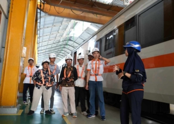 KAI Daop 5 Ajak Railfans Spoorlimo Intip Proses Perawatan Kereta di Depo Purwokerto