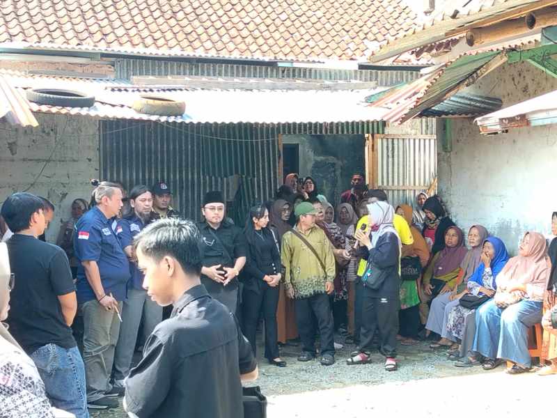 Pedagang Pasar Wage Purwokerto Demo Minta Kembali ke Jalan Vihara, Paguyuban dan Warga Tolak