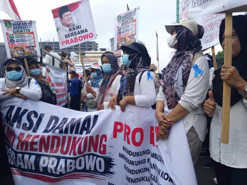 Ribuan Massa Banyumas Kepung Pendopo, Dukung MBG dan Desak Korupsi BGN Ditindak