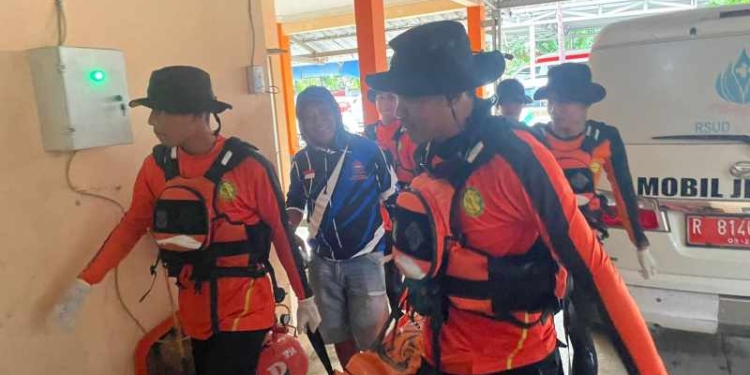 Tim SAR Tutup Operasi Setelah Temukan Jasad Nelayan yang Terjatuh di Perairan Cilacap