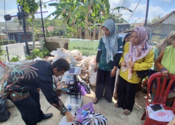Banyumas Mulai Uji Coba Insentif Pengelolaan Sampah Lewat Program SOLUSI