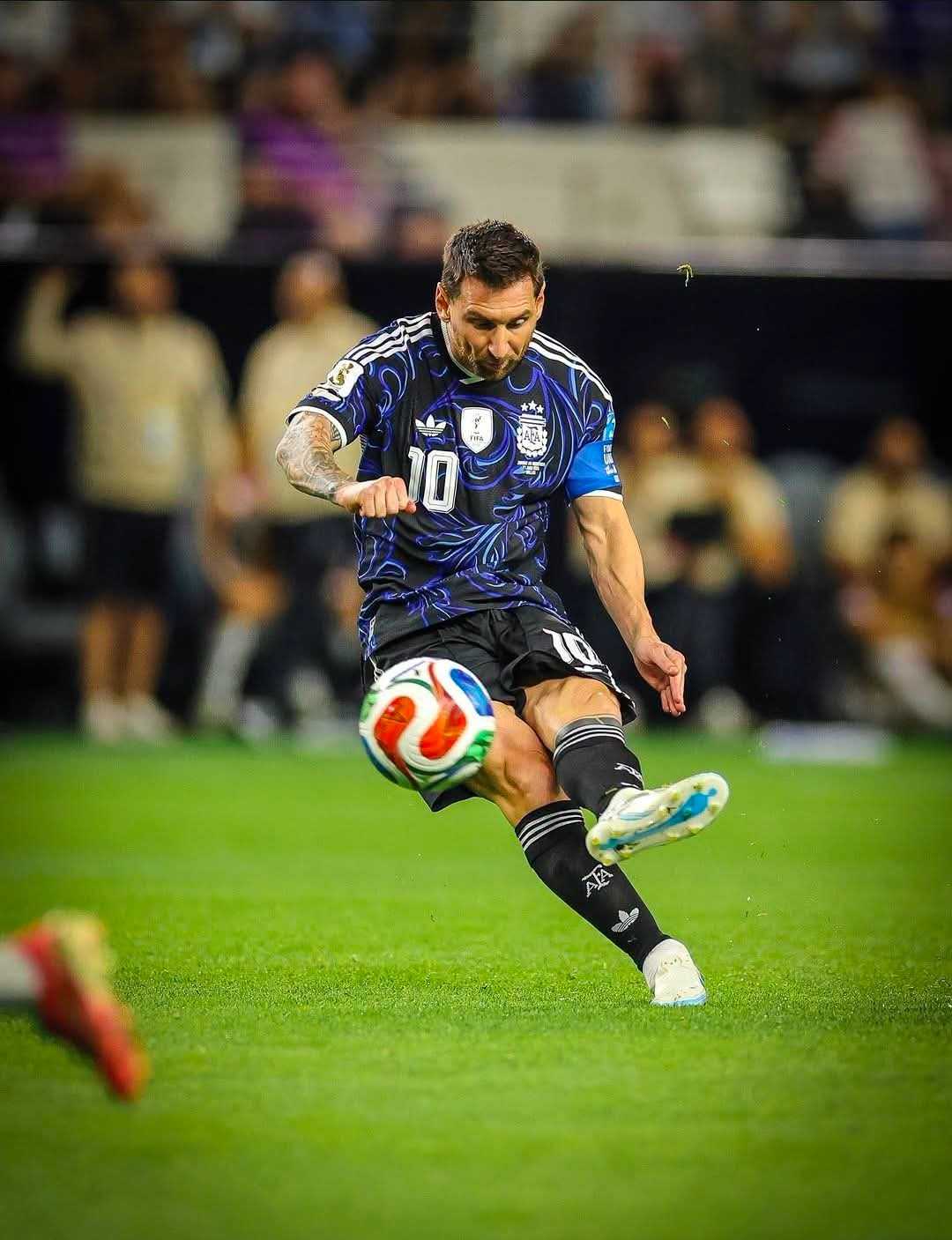 Messi dan Seni yang Sulit Dihentikan