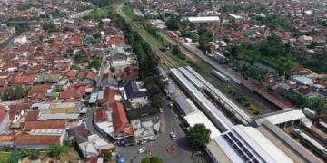 Emisi Turun hingga 125 Ton, KAI Daop 5 Purwokerto Andalkan PLTS di 4 Stasiun