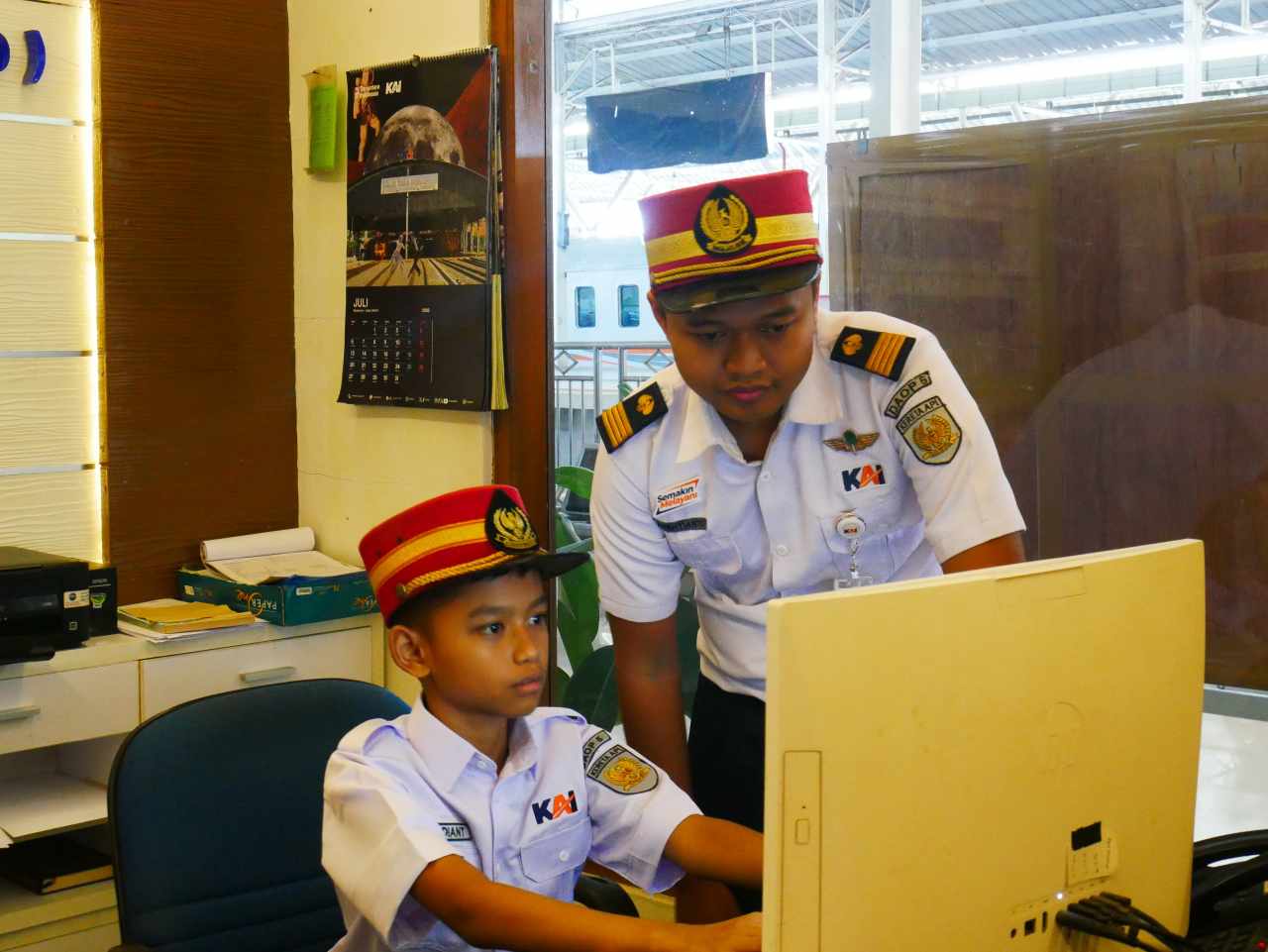 KAI Daop 5 Purwokerto Ajak Anak-anak Cek Fasilitas Pelayanan Hingga Boarding
