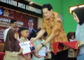 Adisatrya Suryo Sulisto Serahkan PIP untuk 300 Siswa SD di Banyumas, Tegaskan Dana Harus Utuh Tanpa Potongan