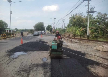 Perbaikan Aspal Perlintasan JPL 501 Sumpiuh, KAI Daop 5 Apresiasi Pemkab Banyumas