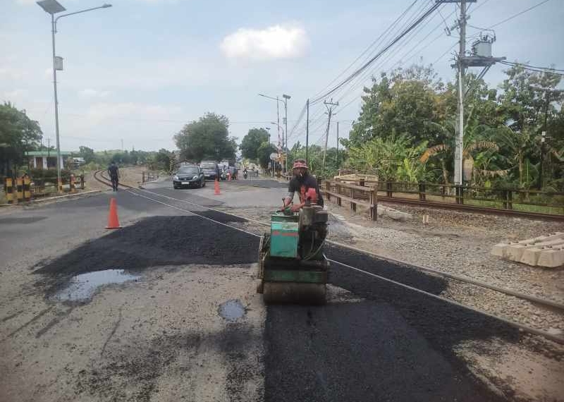 Perbaikan Aspal Perlintasan JPL 501 Sumpiuh, KAI Daop 5 Apresiasi Pemkab Banyumas