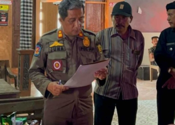 Satpol PP Banyumas Segel Tempat Karaoke Kuna Lereng di Kalibagor