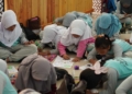 Riak Tawa Ratusan Anak Mewarnai Stasiun Purwokerto, Petualangan Seru Naik KA Kamandaka