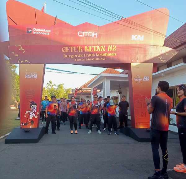 KAI Daop 5 Purwokerto Kembali Gelar Getuk Ketan, Pekerja Ditantang Lari 81 Km Sambut HUT ke-81