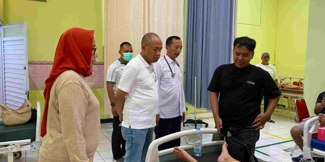Bupati Jenguk 58 Korban Tribun Ambruk dan Minta EO Bertanggung Jawab