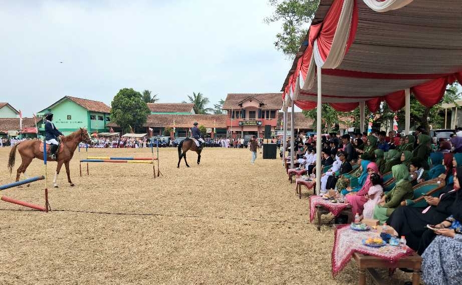 Hanya 3 Kades Hadiri Upacara HUT RI di Cilongok, Ormas Tak Diundang dan Polemik Pungli Mewarnai