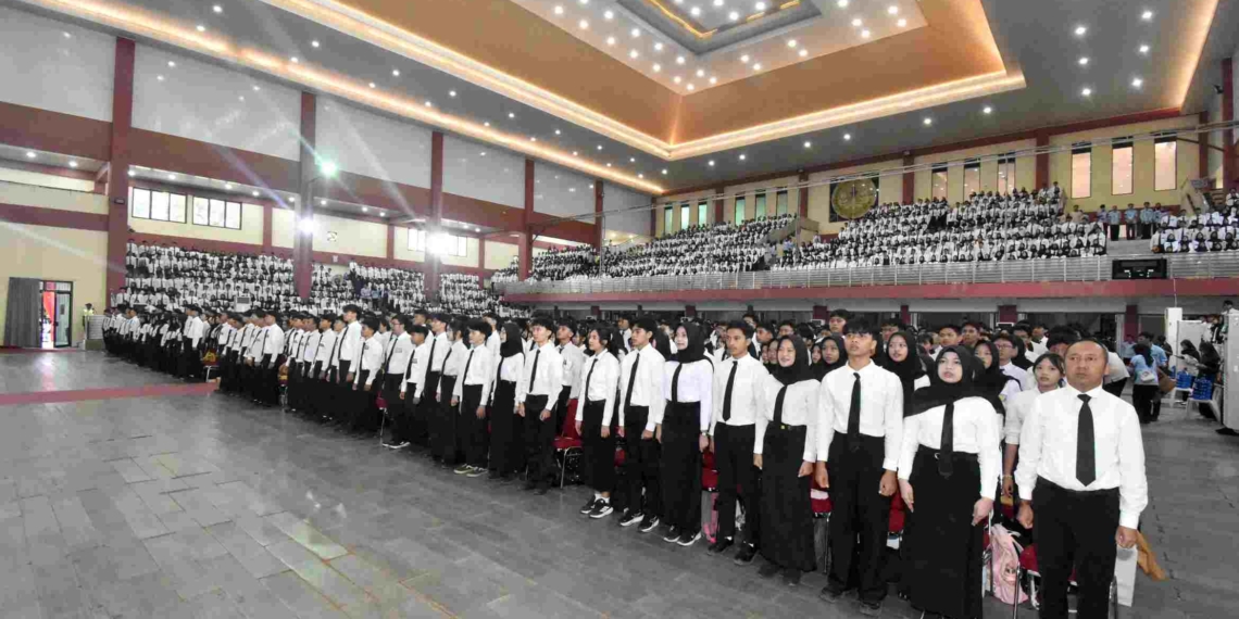 Animo Naik 8 Persen, 10.117 Mahasiswa Baru Unsoed Dikukuhkan, Rektor Titipkan 3 Pesan