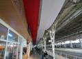 Kain 100 Meter Membentang di Stasiun Purwokerto, KAI Daop 5 Hiasi Stasiun dengan Ornamen Merah Putih Sambut HUT ke-81 RI