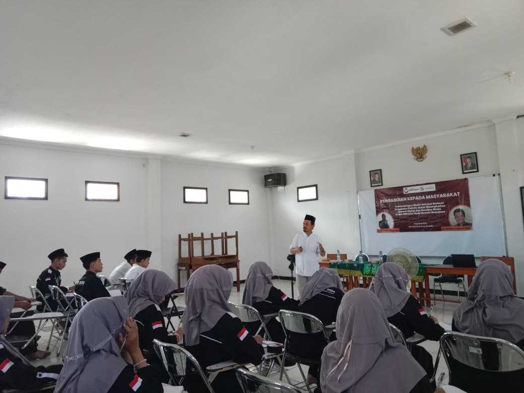 Lawan Hoaks, Siswa MA di Banyumas Dibekali Jurnalisme Profetik