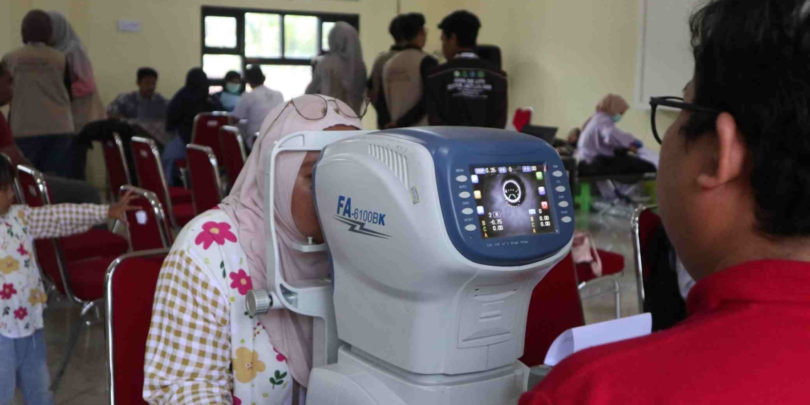 Peduli Kesehatan Masyarakat, KKN Kolaborasi 2026 Gelar Donor Darah hingga Tes Narkoba Gratis di Kecamatan Ayah