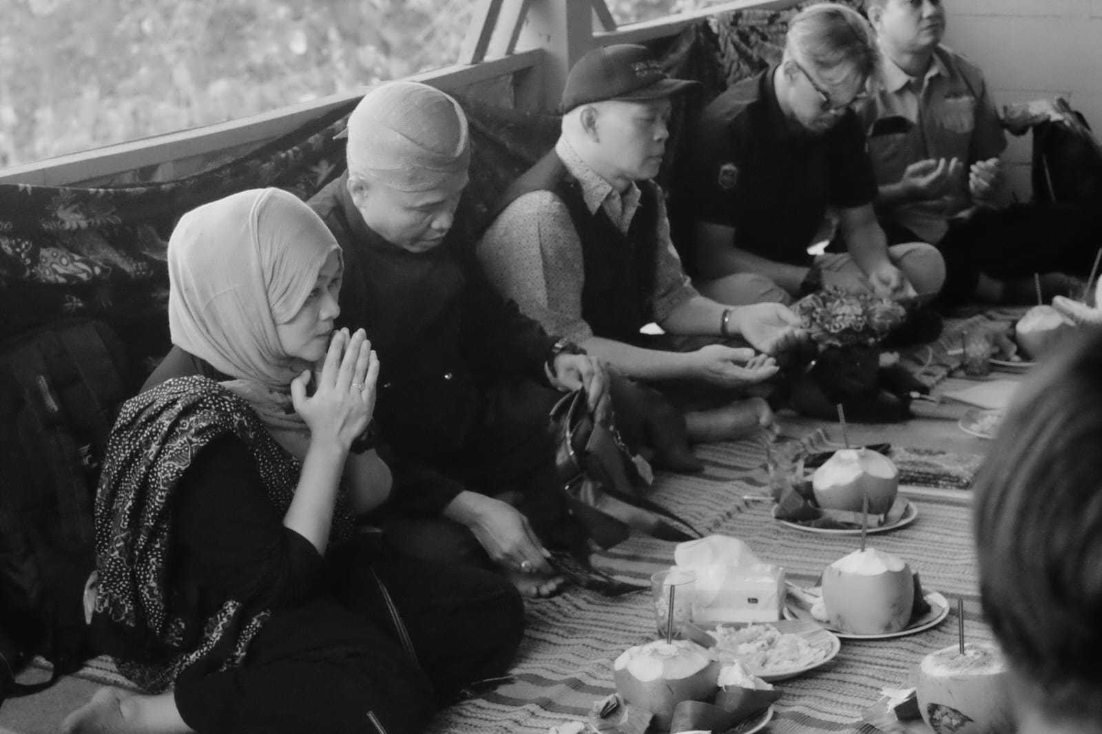 Ketika Babad Pasir Luhur Menemukan Pewarisnya