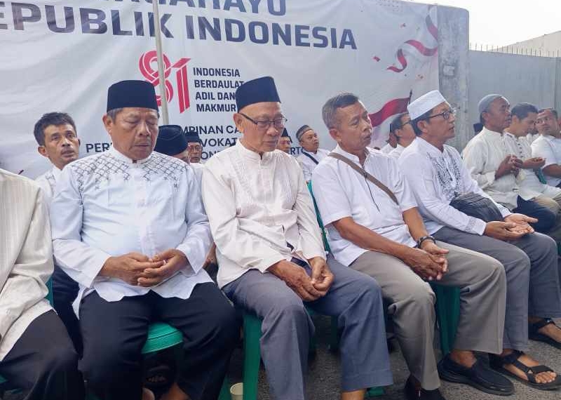 Tak Hanya Tempuh Jalur Hukum, Nasabah Bank Mandiri Taspen Purwokerto Gelar Doa Bersama Minta “Jalur Langit”