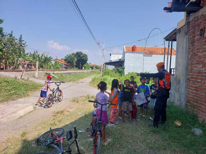 Lempar Batu ke Kereta Api Masih Marak di Purwokerto, KAI: Ancaman Hukuman 15 Tahun Penjara