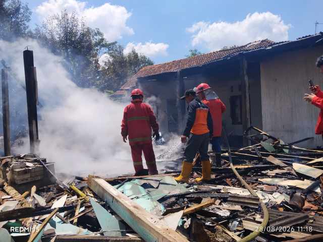 Kebakaran Rumah di Sokawera Cilongok, Api Berasal dari Bakaran Sampah