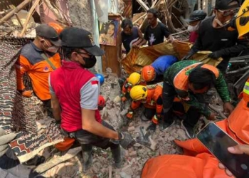 Gedung Hogwa Brebes Ambruk, 3 Korban Meninggal Dunia Termasuk Dua Anak Kecil