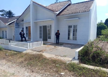 Cicilan Rp2,7 Juta per Bulan Selama 2 Tahun, Rumah di Emerald Village Banyumas Tak Kunjung Layak Huni