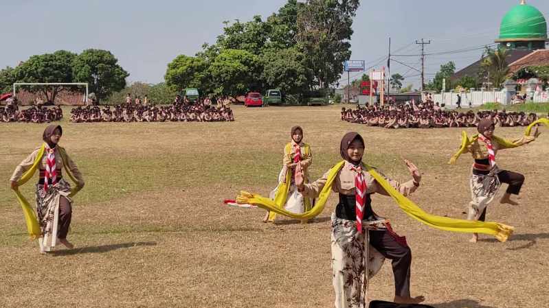 Hari Pramuka Kwarran Baturraden: Upacara Khidmat dan Aksi Kreatif Siaga Hingga Pandega