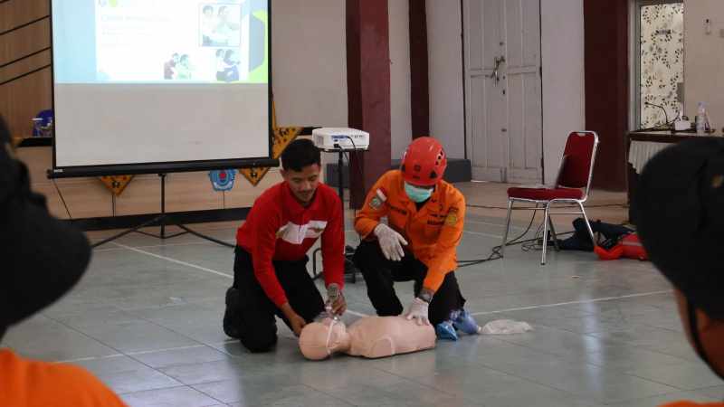 Basarnas Cilacap Gelar Pelatihan Tanggap Darurat untuk 40 Warga Brebes, Ini Materinya