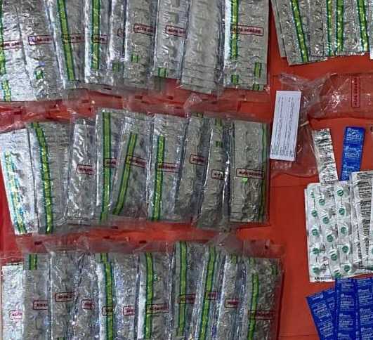 Pengedar di Banyumas Ditangkap Saat “Nunggu Pembeli” di Gang, Polisi Sita 3.206 Pil Berbahaya