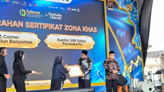 Kantin UIN Saizu Purwokerto Resmi Raih Sertifikat Zona Kuliner Halal, Aman, dan Sehat dari KNEKS