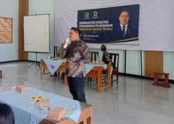 Turun ke Dapil, Edris Santoso Ajak Masyarakat Cilongok Perkuat Pengawasan Perda