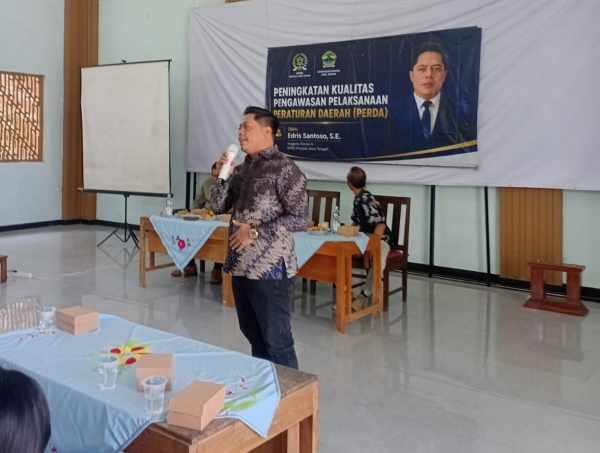 Turun ke Dapil, Edris Santoso Ajak Masyarakat Cilongok Perkuat Pengawasan Perda