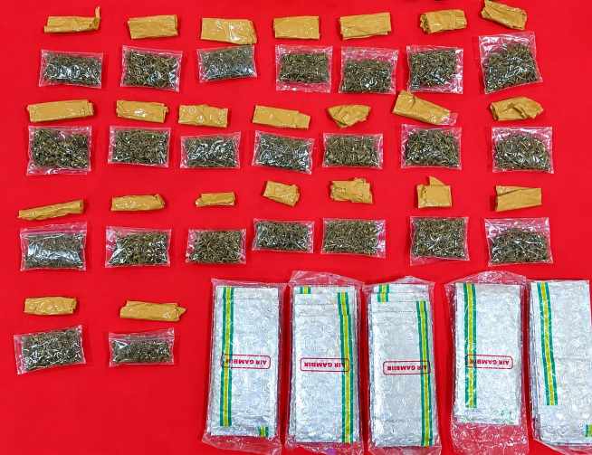 Pria Cilongok Ditangkap di Kos Ajibarang, 75 Gram Ganja dan Ratusan Obat Daftar G Disita