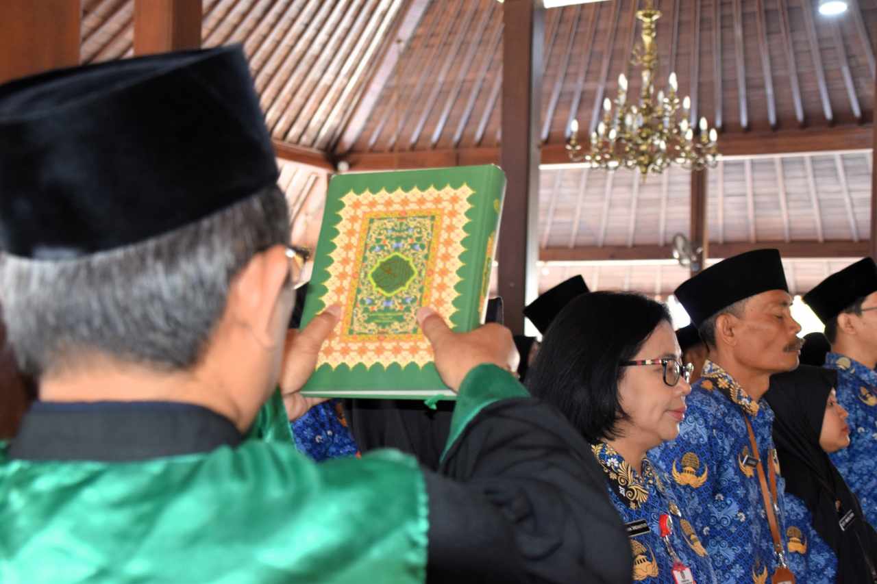 Lima Pejabat Pemkab Banyumas Dilantik, Sejumlah Jabatan Strategis Bergeser
